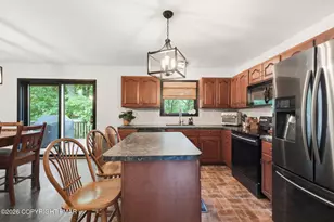 4896 Pine Ridge Dr, Bushkill, PA 18324 - Photo 17
