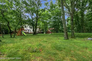 4896 Pine Ridge Dr, Bushkill, PA 18324 - Photo 37