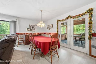 548 Lakeside Dr, East Stroudsburg, PA 18301 - Photo 13