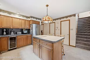 548 Lakeside Dr, East Stroudsburg, PA 18301 - Photo 9