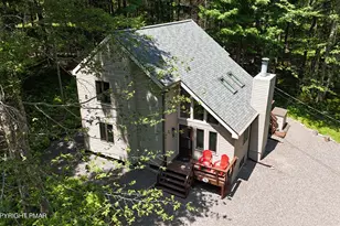 31 Ingrid Dr, Covington Township, PA 18424 - Photo 3