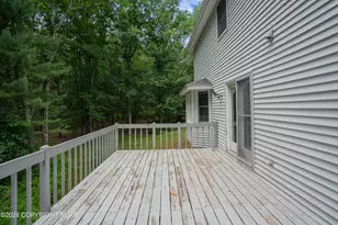 214 Majestic Dr, Saylorsburg, PA 18353 - Photo 11