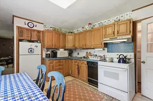 135 Blue Heron Cir, Pocono Summit, PA 18346 - Photo 21