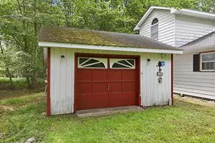 135 Blue Heron Cir, Pocono Summit, PA 18346 - Photo 49