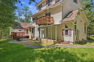 322 Scenic Dr, Blakeslee, PA 18610 - Photo 97