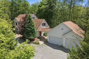 322 Scenic Dr, Blakeslee, PA 18610 - Photo 1