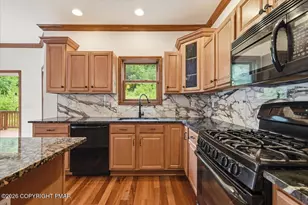 5248 Cherry Valley Rd, Saylorsburg, PA 18353 - Photo 33