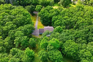 1212 N Whittaker Dr, Bushkill, PA 18324 - Photo 37