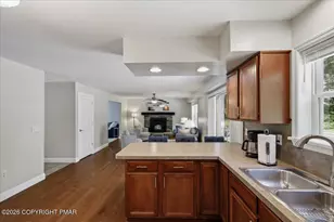 1212 N Whittaker Dr, Bushkill, PA 18324 - Photo 9