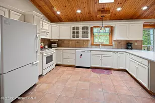 178 Comanche Trail, Pocono Lake, PA 18347 - Photo 9