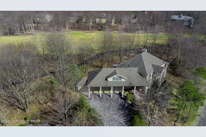 726 Pinecrest Drive, Pocono Pines, PA 18350 - Photo 3