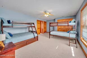 726 Pinecrest Dr, Pocono Pines, PA 18350 - Photo 23