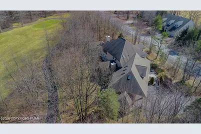  726 Pinecrest Drive, Pocono Pines, PA 18350 - Photo 47