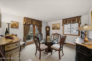 3176 Bluebird Dr, Bushkill, PA 18324 - Photo 11