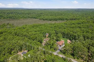 3176 Bluebird Dr, Bushkill, PA 18324 - Photo 33