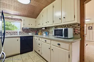 4403 River Rd, Mount Bethel, PA 18343 - Photo 17