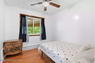  184 Cambridge Court, Bushkill, PA 18324 - Photo 11