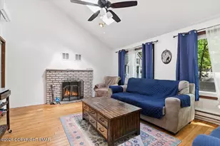 184 Cambridge Ct, Bushkill, PA 18324 - Photo 7