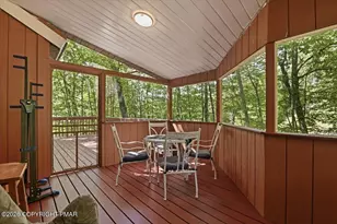 184 Cambridge Ct, Bushkill, PA 18324 - Photo 5
