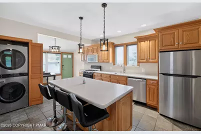  192 Lackawanna Avenue, East Stroudsburg, PA 18301 - Photo 11