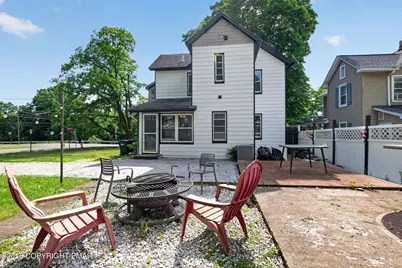  192 Lackawanna Avenue, East Stroudsburg, PA 18301 - Photo 5