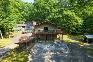 5110 Yukon Dr, East Stroudsburg, PA 18302 - Photo 9