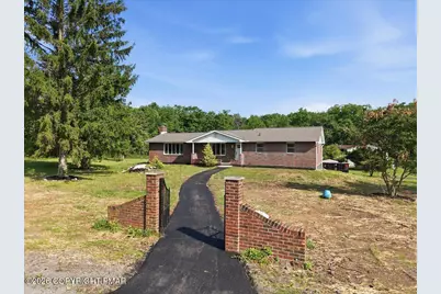  129 Rinker Road, Stroudsburg, PA 18360 - Photo 3