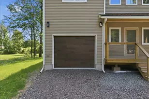 48 Grandview Dr, Lake Ariel, PA 18436 - Photo 5