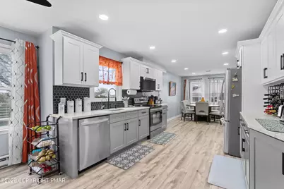  1804 Elmhurst Drive, Whitehall, PA 18052 - Photo 5