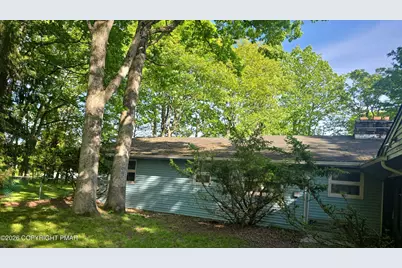  405 Park Avenue, Mount Pocono, PA 18344 - Photo 5
