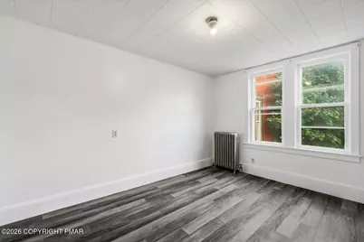  116 W Main Street, Pen Argyl, PA 18072 - Photo 9