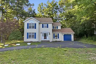 712 Ave, Stroudsburg, PA 18360 - Photo 1