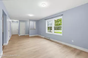 1073 7 Nations Dr, Tobyhanna, PA 18466 - Photo 7