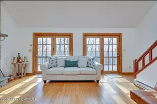 123 Banbury Dr, Bushkill, PA 18324 - Photo 13