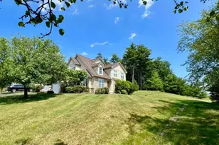 1702 Big Ridge Dr, East Stroudsburg, PA 18302 - Photo 3