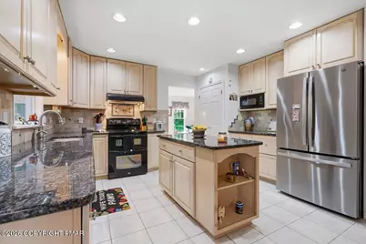  875 Greenview Drive, Stroudsburg, PA 18360 - Photo 21