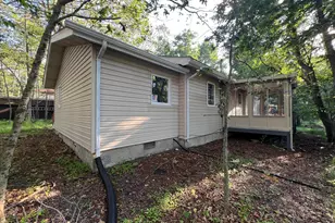 5040 Melrose Dr, Tobyhanna, PA 18466 - Photo 41
