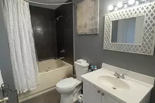 349 Crewe Ct, Bushkill, PA 18324 - Photo 5