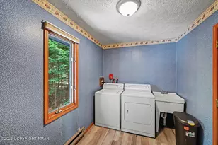 1215 Deer Trail Rd, Pocono Pines, PA 18350 - Photo 23