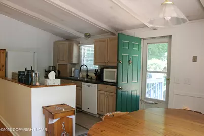  1115 Falls Road, Bushkill, PA 18324 - Photo 5