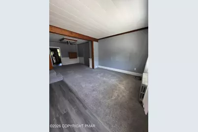  242 Center Avenue, Jim Thorpe, PA 18229 - Photo 5