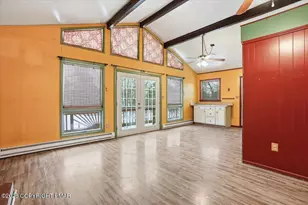 401 Clearview Dr, Long Pond, PA 18334 - Photo 3