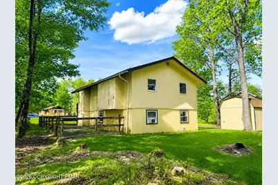  401 Clearview Drive, Long Pond, PA 18334 - Photo 43