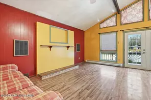 401 Clearview Dr, Long Pond, PA 18334 - Photo 5