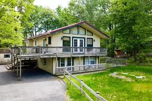 401 Clearview Dr, Long Pond, PA 18334 - Photo 39