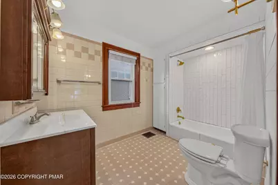  1118 Minsi Trail Street, Bethlehem, PA 18018 - Photo 25