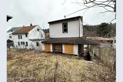  531 Peacock Street, Pottsville, PA 17901 - Photo 5