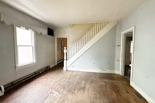 531 Peacock St, Pottsville, PA 17901 - Photo 11