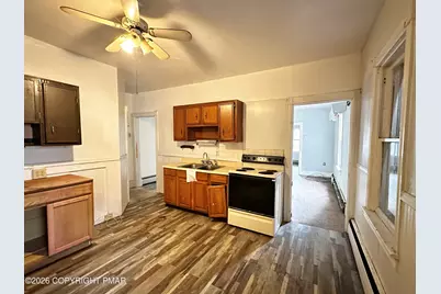  531 Peacock Street, Pottsville, PA 17901 - Photo 15