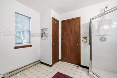  214 Hummingbird Trail, Bushkill, PA 18324 - Photo 27